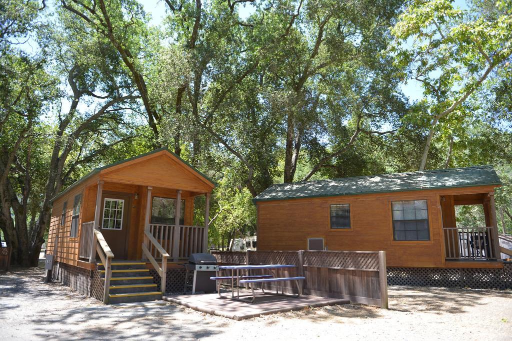 Morgan Hill Camping Resort Cabin 2 San Martin Exterior foto